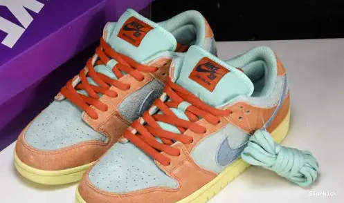 Orange  Emerald Nike Dunk Low  DV5429-800 SB Rise 0630